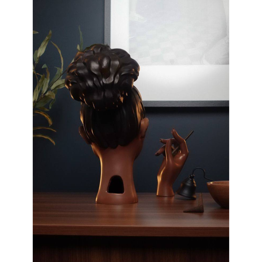 Lady-shaped incense burner