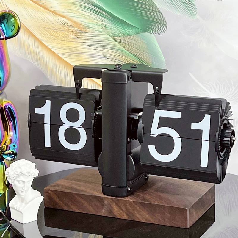 Retro Mechanical Auto Flip Desk Clock with Wooden Base-MM183