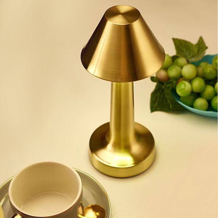Modern decorative lamp - MM032