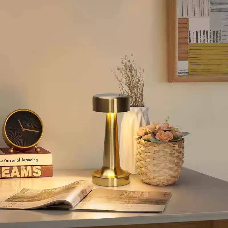 Modern decorative lamp - MM034