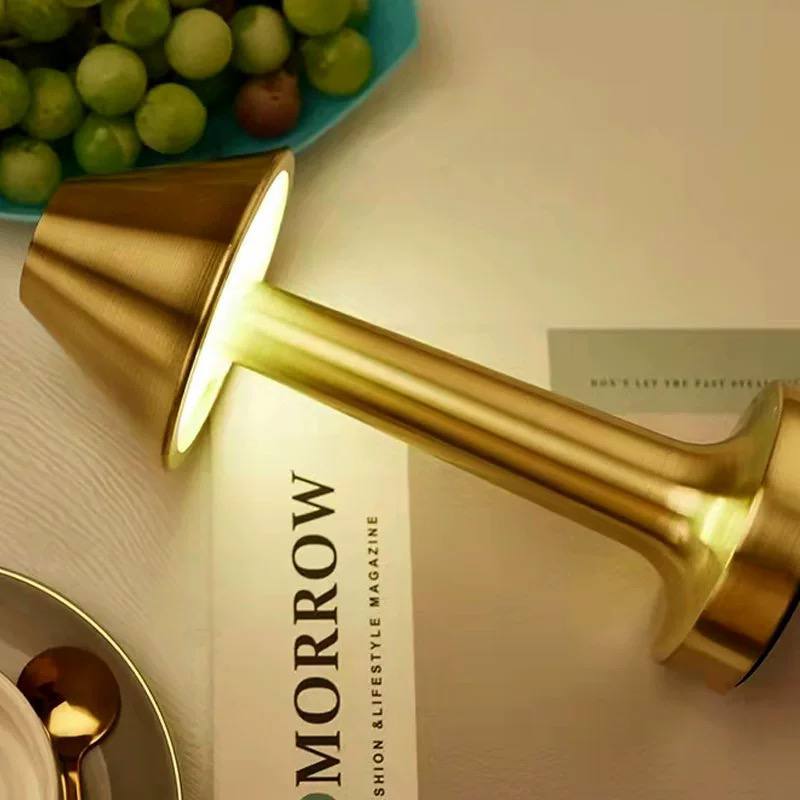 Modern decorative lamp - MM032