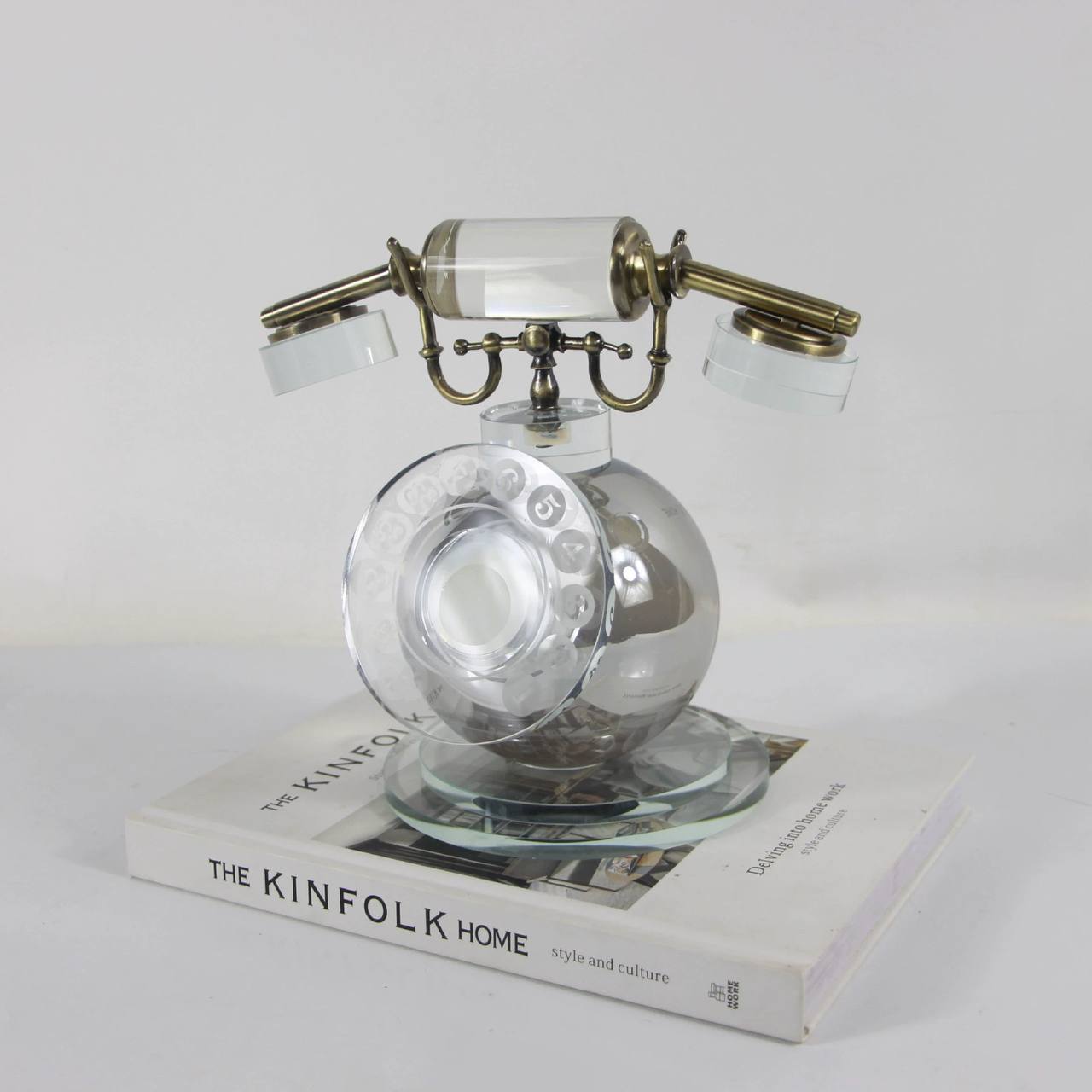Classic Phone Decor - MM029