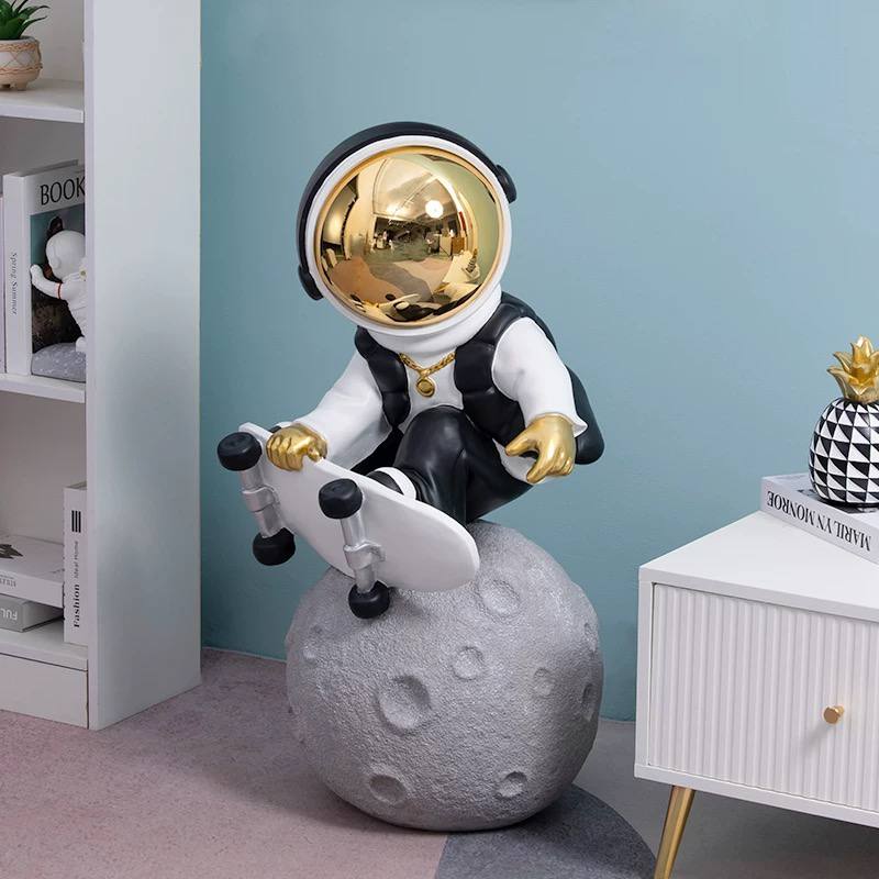 Modern Astronaut Decor - KP004