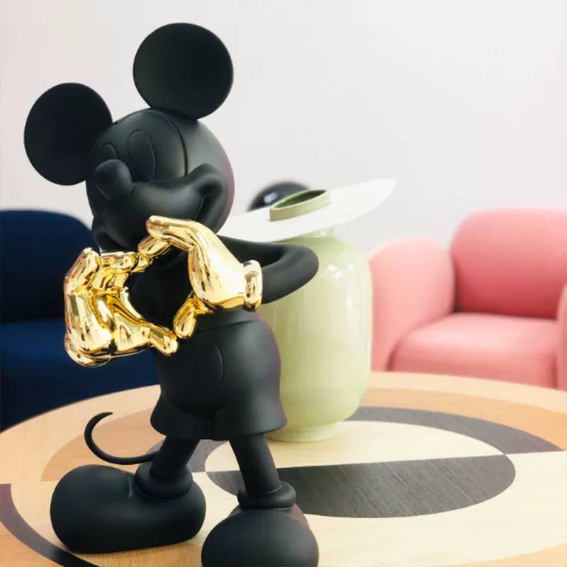 Mickey modern decor
