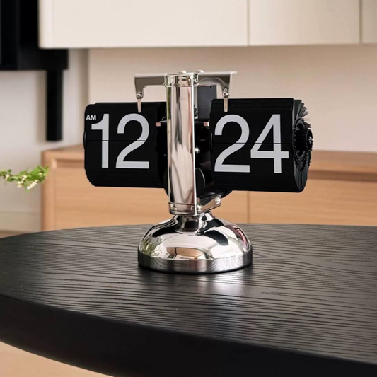 Folding desk clock (silver)