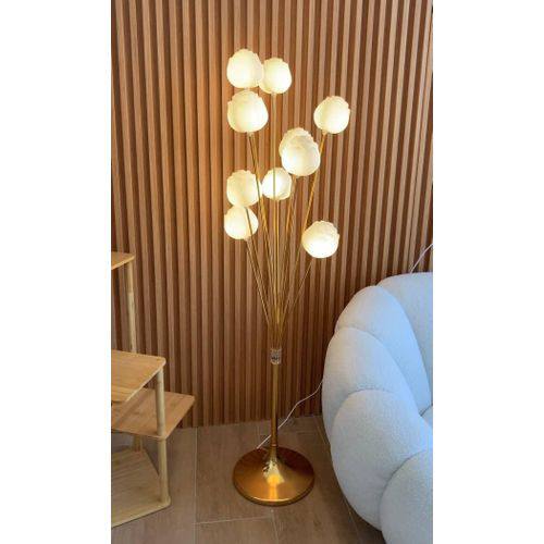 Rose floor lamp