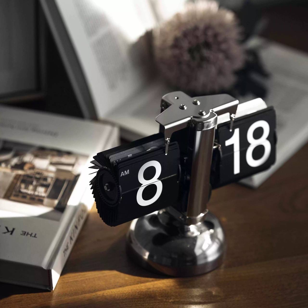 Folding desk clock (silver)