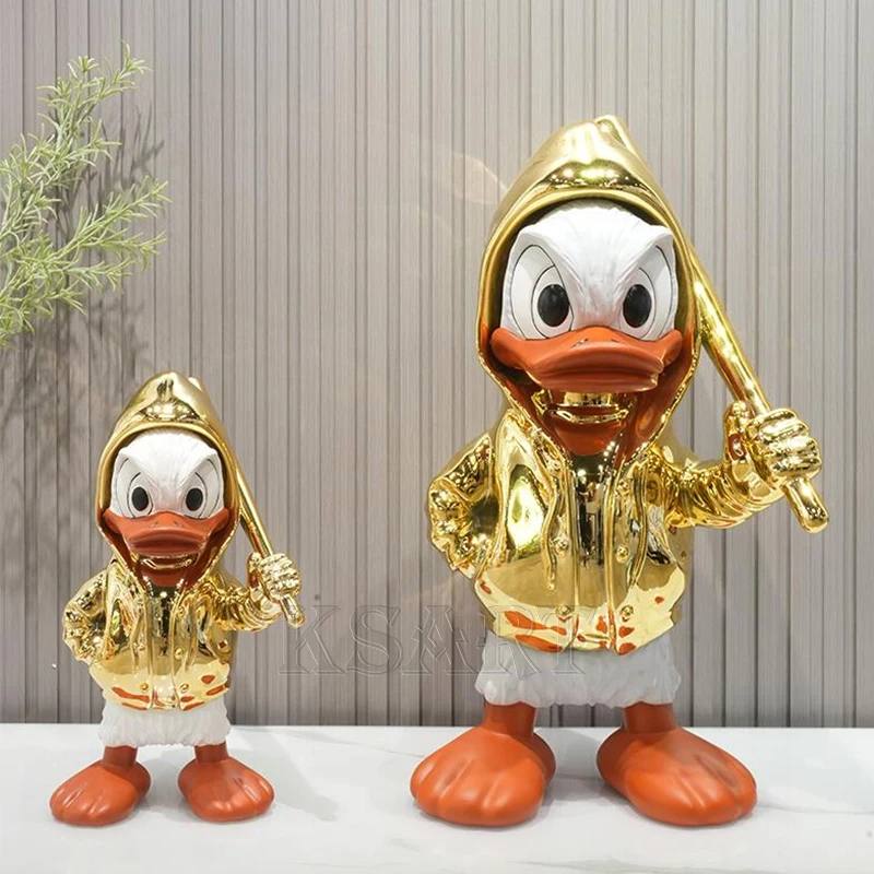 Modern Donald Duck Gold Decoration - PA006